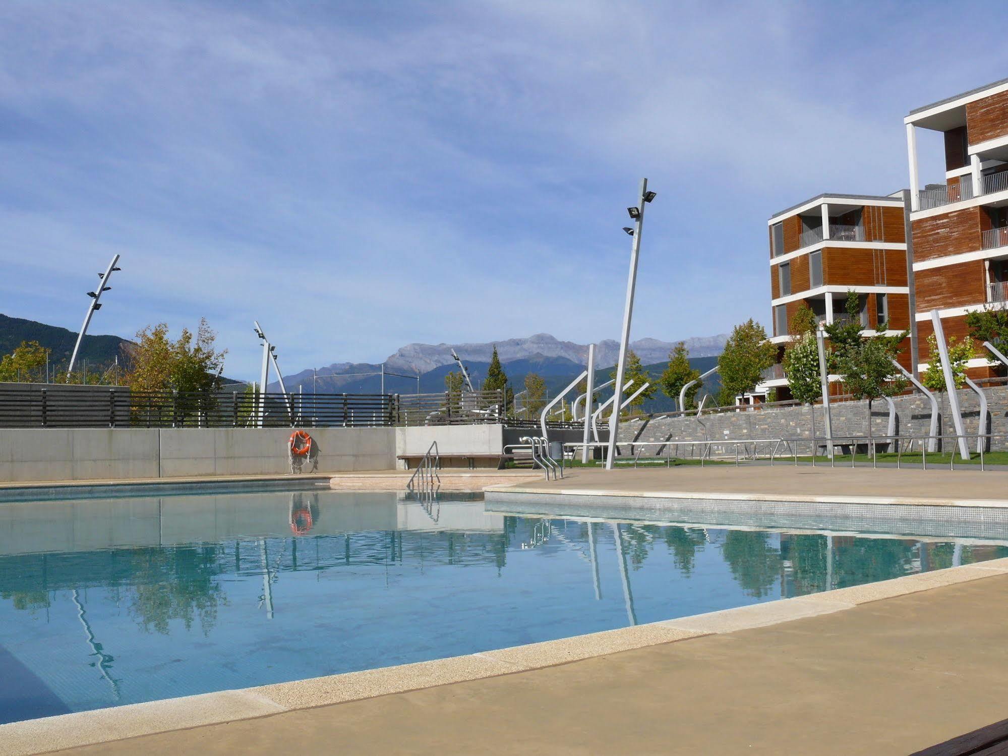 Apartmentsuitespain Formigal Ordesa Apartment Sabinanigo